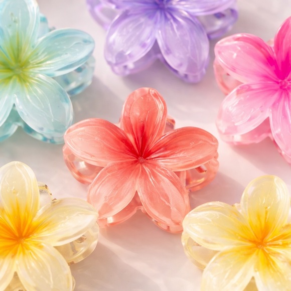 6-Piece Flower Hair Claw Clip Set | Pastel Floral Clips - Picture 2 of 4